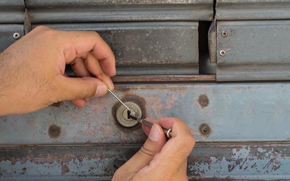 service serrure porte blindee Garches